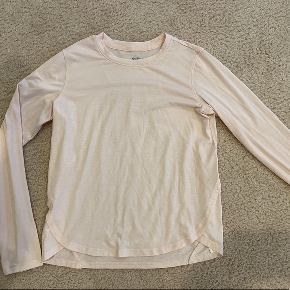 3 Girl’s Size M Athletic Shirts, Nike & Athleta. - Picture 5 of 11